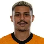 André